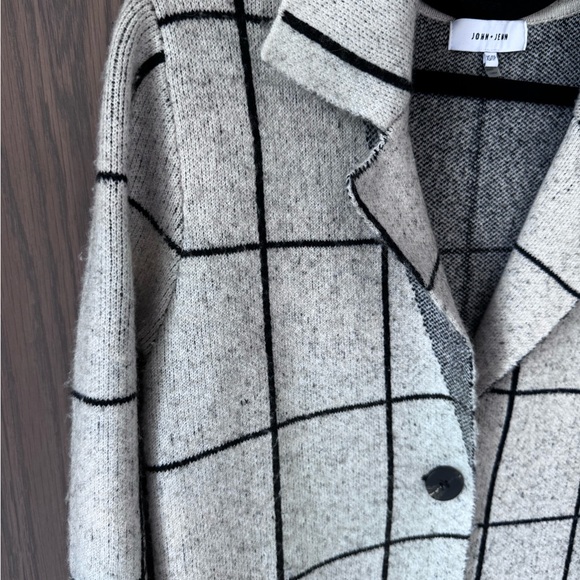 Evereve John + Jenn Black and White Plaid Coatigan / Long Cardigan - Picture 5 of 12